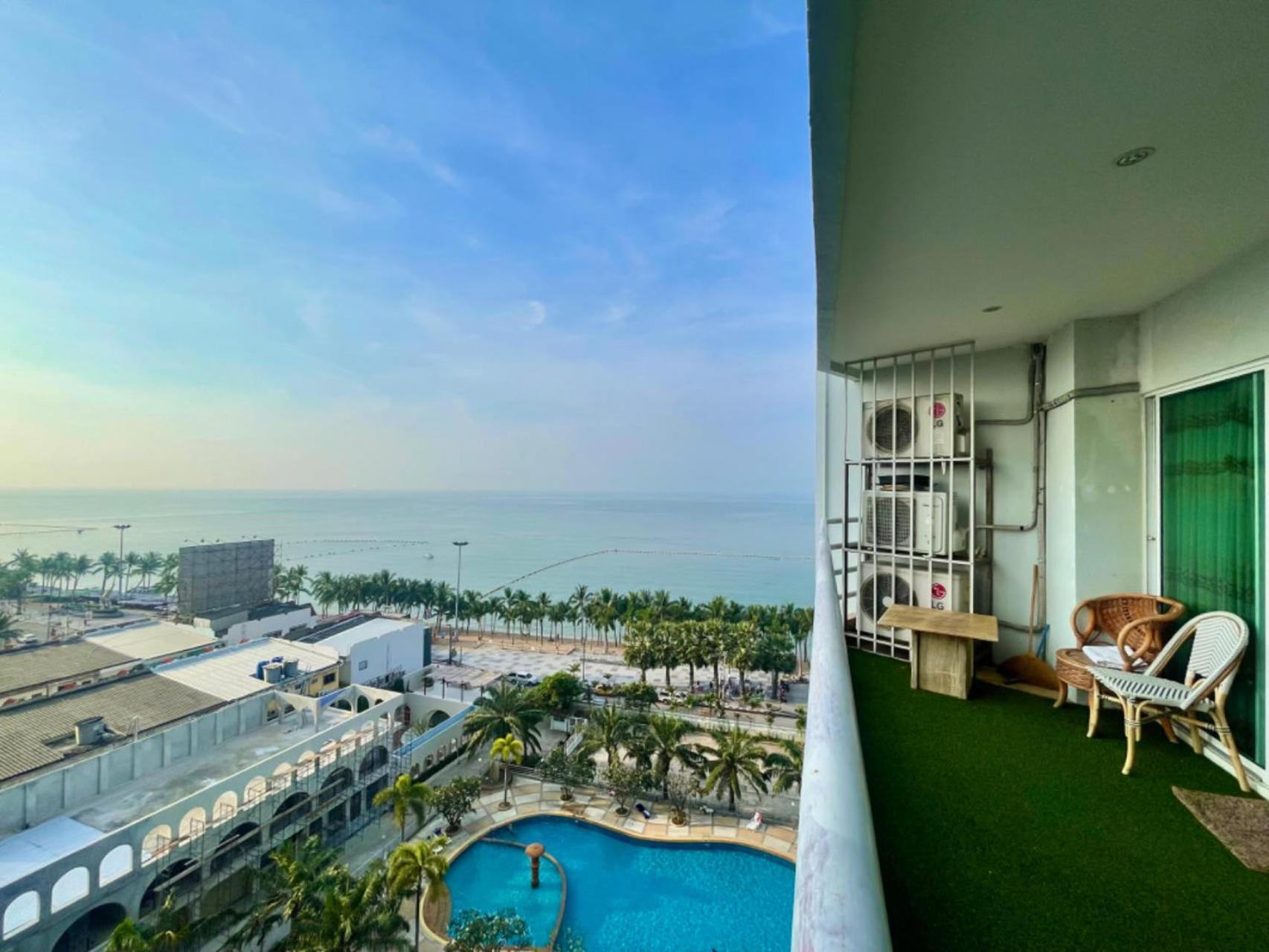 Beautiful Sea View Beach Front Condo Pattaya Εξωτερικό φωτογραφία