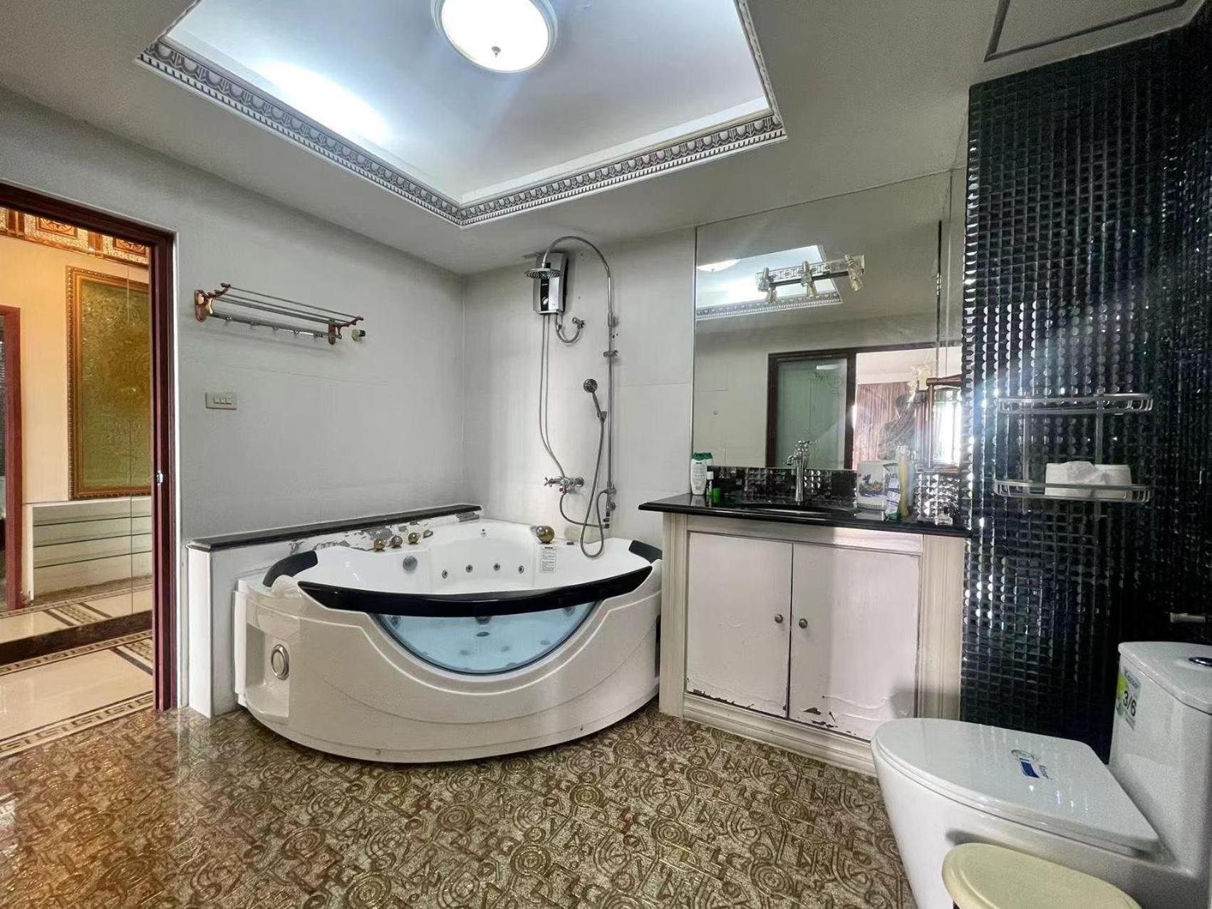 Beautiful Sea View Beach Front Condo Pattaya Εξωτερικό φωτογραφία
