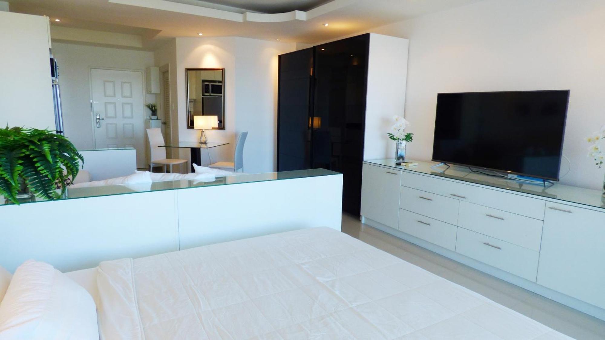 Beautiful Sea View Beach Front Condo Pattaya Εξωτερικό φωτογραφία